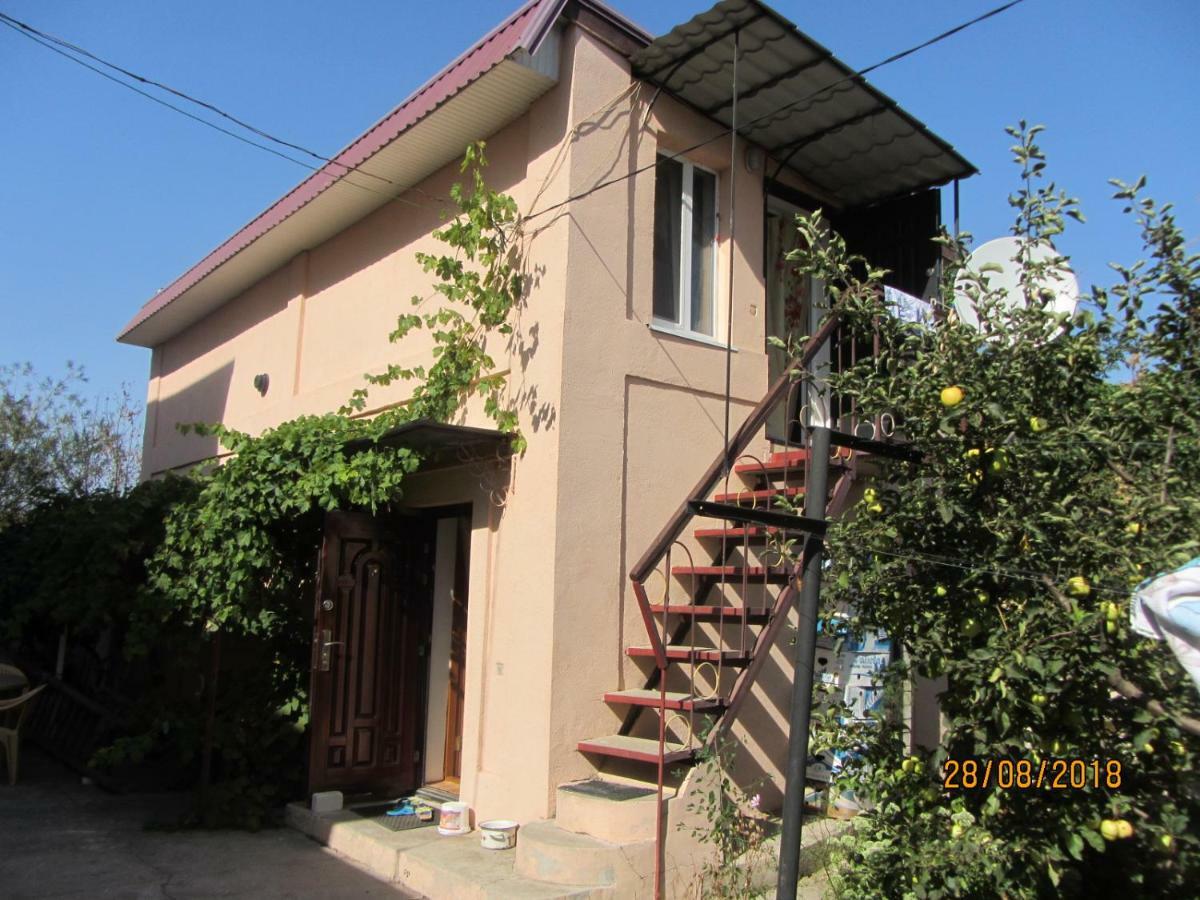 Apartments near the sea Vapnyarka Exterior photo
